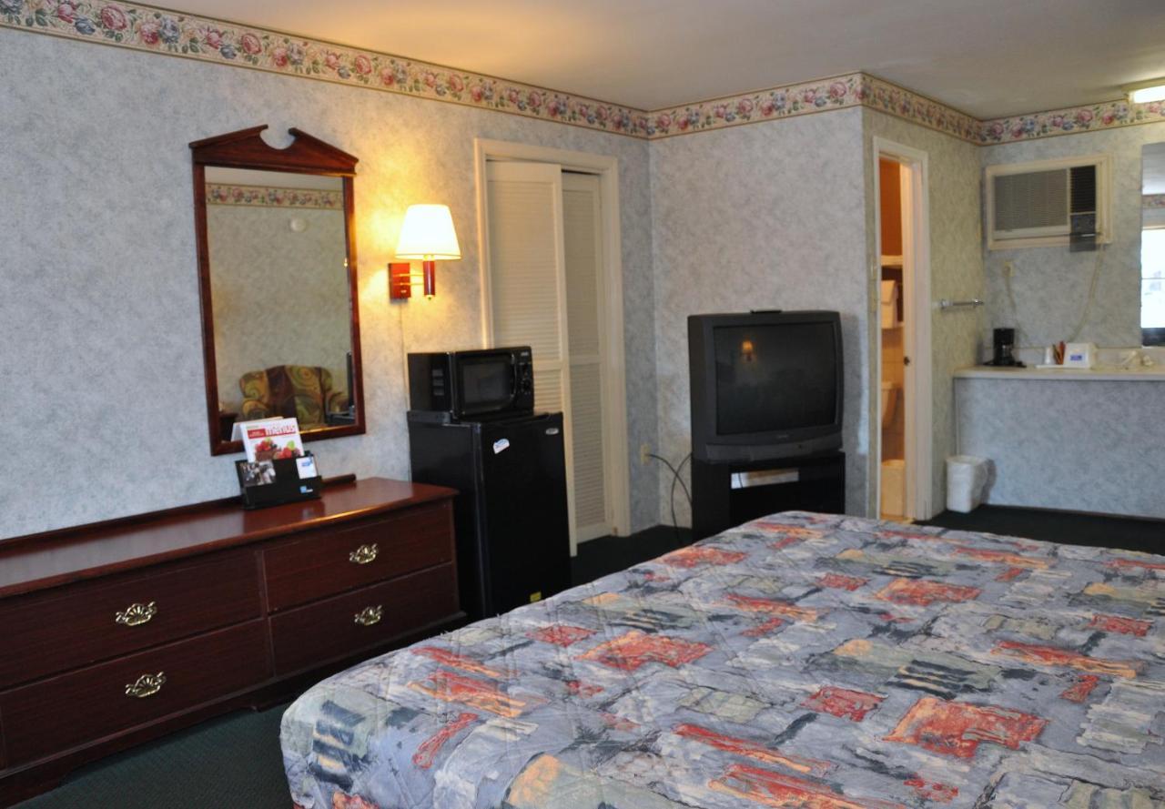 Merrimac Inn & Suites Williamsburg Exterior photo